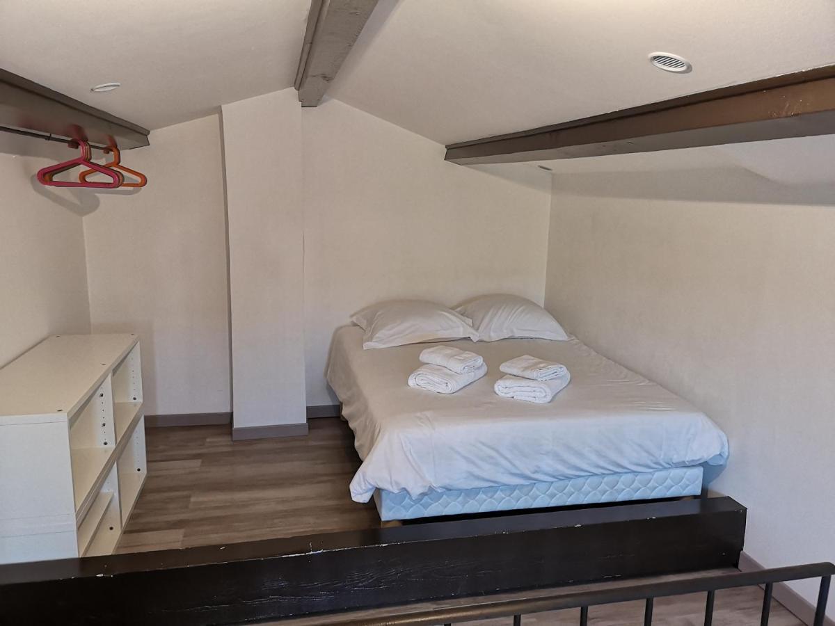 La Casa Villa Ongles Luaran gambar