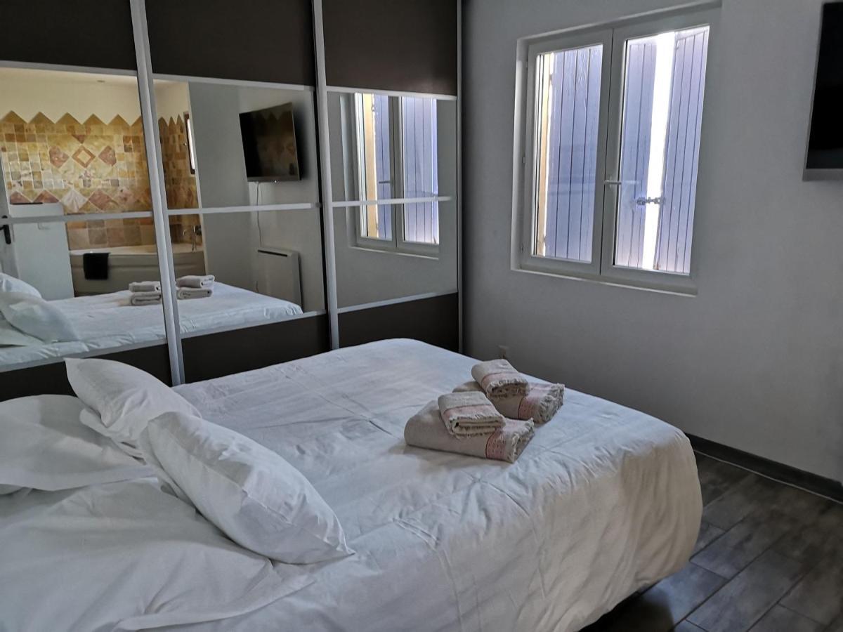 La Casa Villa Ongles Luaran gambar